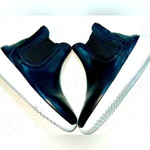 Aquatalia leather boots